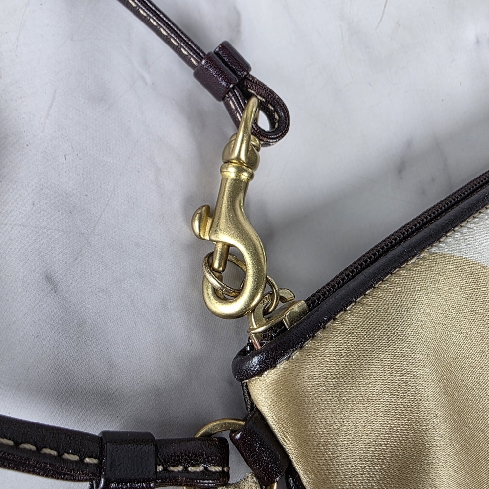 Coach Tan, Brown, and Blue Wristlet‎ - Picture 6 of 11
